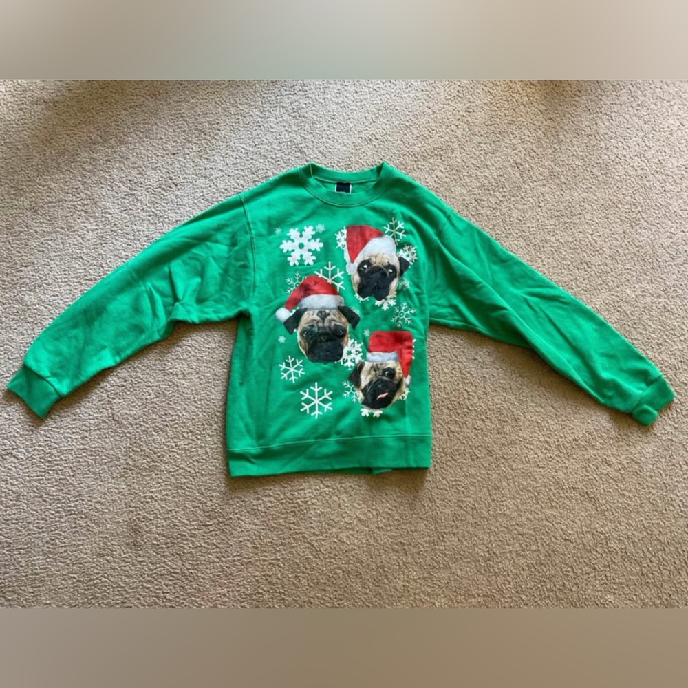Green Christmas Pug Sweatshirt